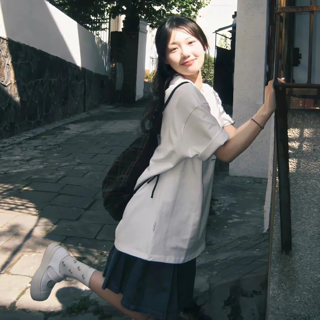 疯狂的麦咭第八季封面